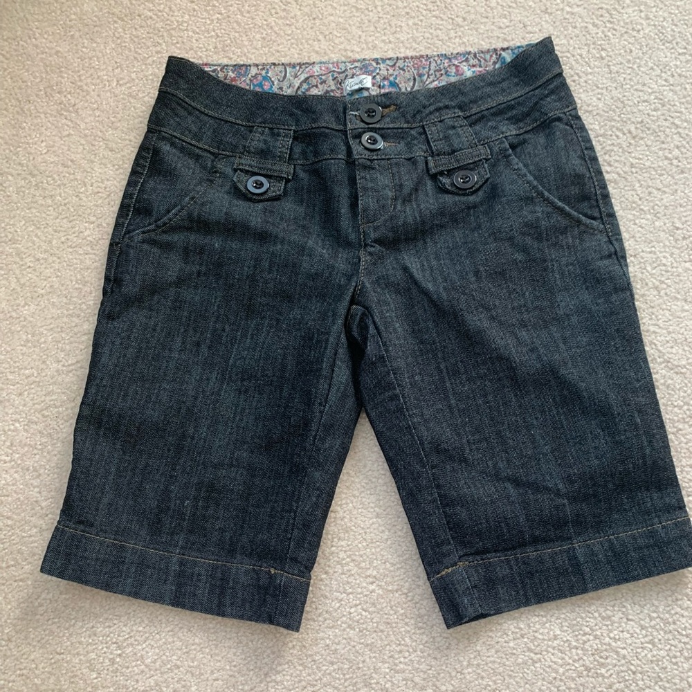 Kismet Bermuda Shorts
